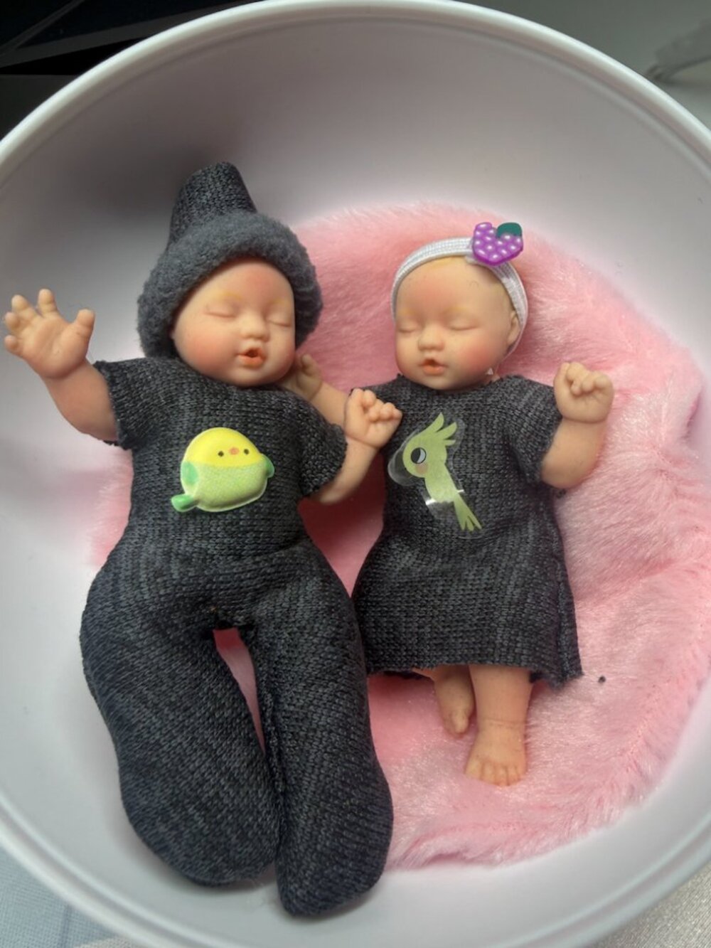 Twin Clothes Set For Babies Mini Zuru Series 2